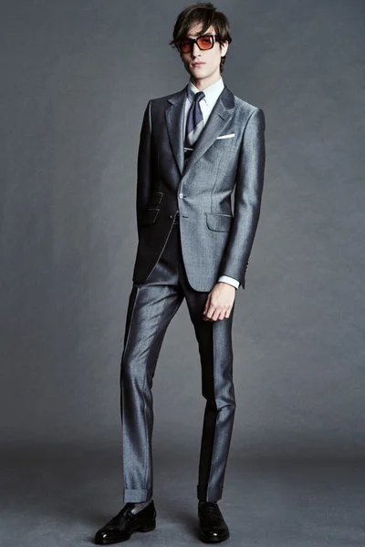 Look 10